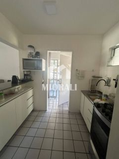 BR - Aluguel Apartamento mobiliado 1 suíte com 2 varandas e vista para o mar na Ponta Verde