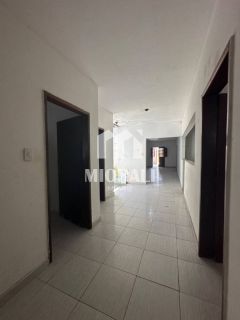 TM - Ponto comercial 210m² na La Rue da Praia do Francês R$ 12 mil