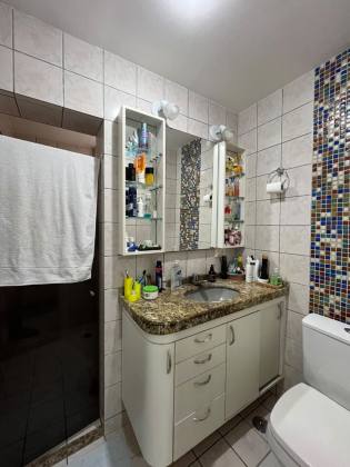 BD - Apartamento térreo com garden 3 quartos na Ponta Verde ao lado do Unicompra