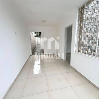 MV - Casa 3 quartos com suíte à venda na Pajuçara com potencial comercial
