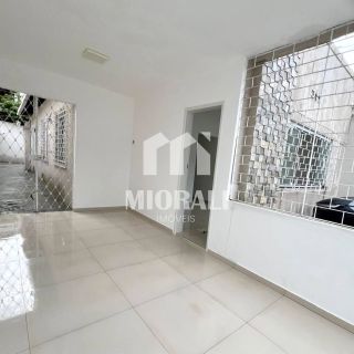 MV - Casa 3 quartos com suíte à venda na Pajuçara com potencial comercial