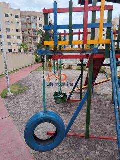 Alugo Apartamento Com 2/4, Mobiliado, Lado da Sombra e Bem Ventilado no Condomínio Parque Nascente.