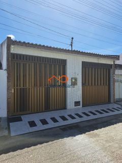 Linda Casa para Aluguel com 2/4 Sendo 1 Suíte, Próximo ao Mini Shopping São Brás - Sombra