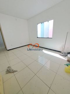 Linda Casa para Aluguel com 2/4 Sendo 1 Suíte, Próximo ao Mini Shopping São Brás - Sombra
