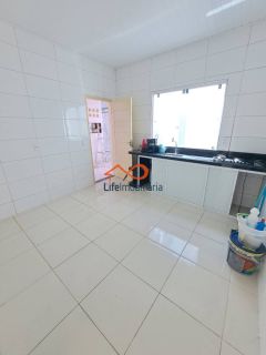 Linda Casa para Aluguel com 2/4 Sendo 1 Suíte, Próximo ao Mini Shopping São Brás - Sombra