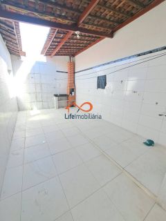 Linda Casa para Aluguel com 2/4 Sendo 1 Suíte, Próximo ao Mini Shopping São Brás - Sombra