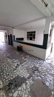 Imóvel Comercial à venda 300m² no bairro Suissa