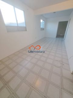 Casa para Alugar no pavimento superior do lado da Sombra com 3/4 e 2 Suítes - Próx. ao Hospital Universitário - Palestina - Aracaju/SE