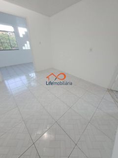 Casa para Alugar no pavimento superior do lado da Sombra com 3/4 e 2 Suítes - Próx. ao Hospital Universitário - Palestina - Aracaju/SE