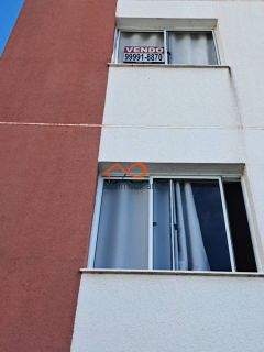 Apartamento à Venda – Condomínio Vida Residencial com 2/4, elevador, 1° Andar e Área de Lazer Completa.