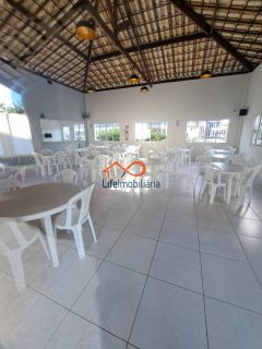 Apartamento à Venda – Condomínio Vida Residencial com 2/4, elevador, 1° Andar e Área de Lazer Completa.
