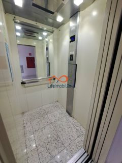 Apartamento à Venda – Condomínio Vida Residencial com 2/4, elevador, 1° Andar e Área de Lazer Completa.