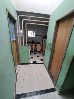 Casa à Venda no Bairro Aeroporto Com 3/4 - Excelente Localização