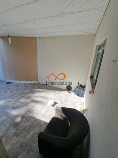 Casa à Venda no Bairro Aeroporto Com 3/4 - Excelente Localização