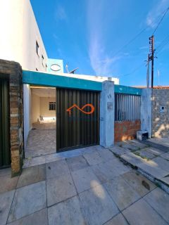 Casa à Venda no Bairro Aeroporto Com 3/4 - Excelente Localização