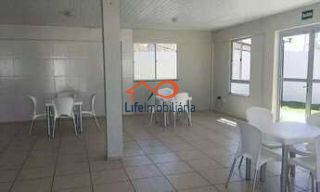 Apartamento à Venda com 2/4 no Condomínio Vila Jardins Mais Viver