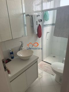 Casa à venda no Condomínio Caminho das Árvores - Atalaia com 5 quartos sendo 3 suítes
