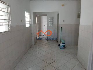Casa à venda de andar com 3 quartos sendo 1 suíte no Bairro Santo Antônio