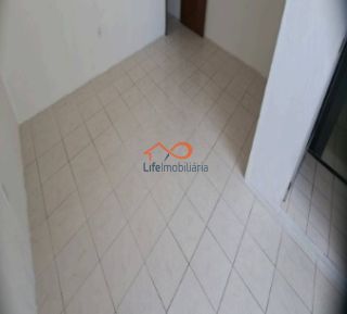 Casa à Venda no Bairro Industrial com 4 Quartos Sendo Duas Suítes.