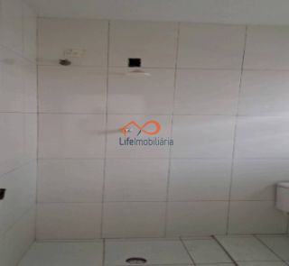 Casa à Venda no Bairro Industrial com 4 Quartos Sendo Duas Suítes.