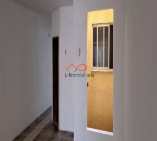 Casa à Venda no Bairro Industrial com 4 Quartos Sendo Duas Suítes.