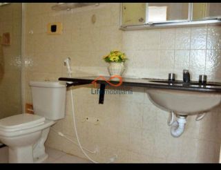 Apartamento à Venda Com 3 Quartos, Sendo 1 Suíte no Bairro Coroa do Meio