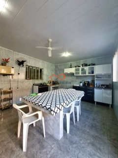 Casa à venda com 3/4 Sendo 1 Suíte, 2 Cozinhas, Garagem - na Palestina