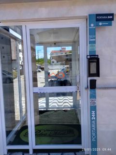 Apartamento à venda com 2/4 na Farolândia