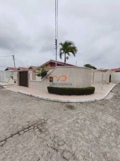 Linda Casa à Venda, Com 3/4 Sendo 1 Suíte, 3 Vagas de Garagem, Reformada e Super Funcional.