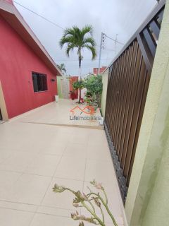 Linda Casa à Venda, Com 3/4 Sendo 1 Suíte, 3 Vagas de Garagem, Reformada e Super Funcional.