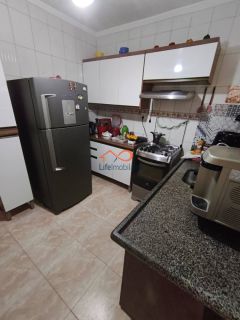 Linda Casa à Venda, Com 3/4 Sendo 1 Suíte, 3 Vagas de Garagem, Reformada e Super Funcional.