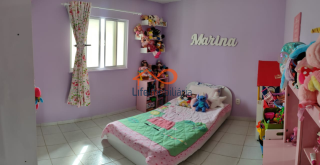 Casa com 3/4 para Vender no Bairro Aeroporto
