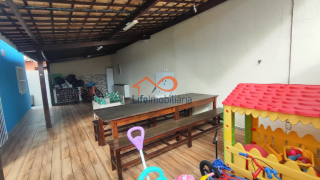 Casa com 3/4 para Vender no Bairro Aeroporto