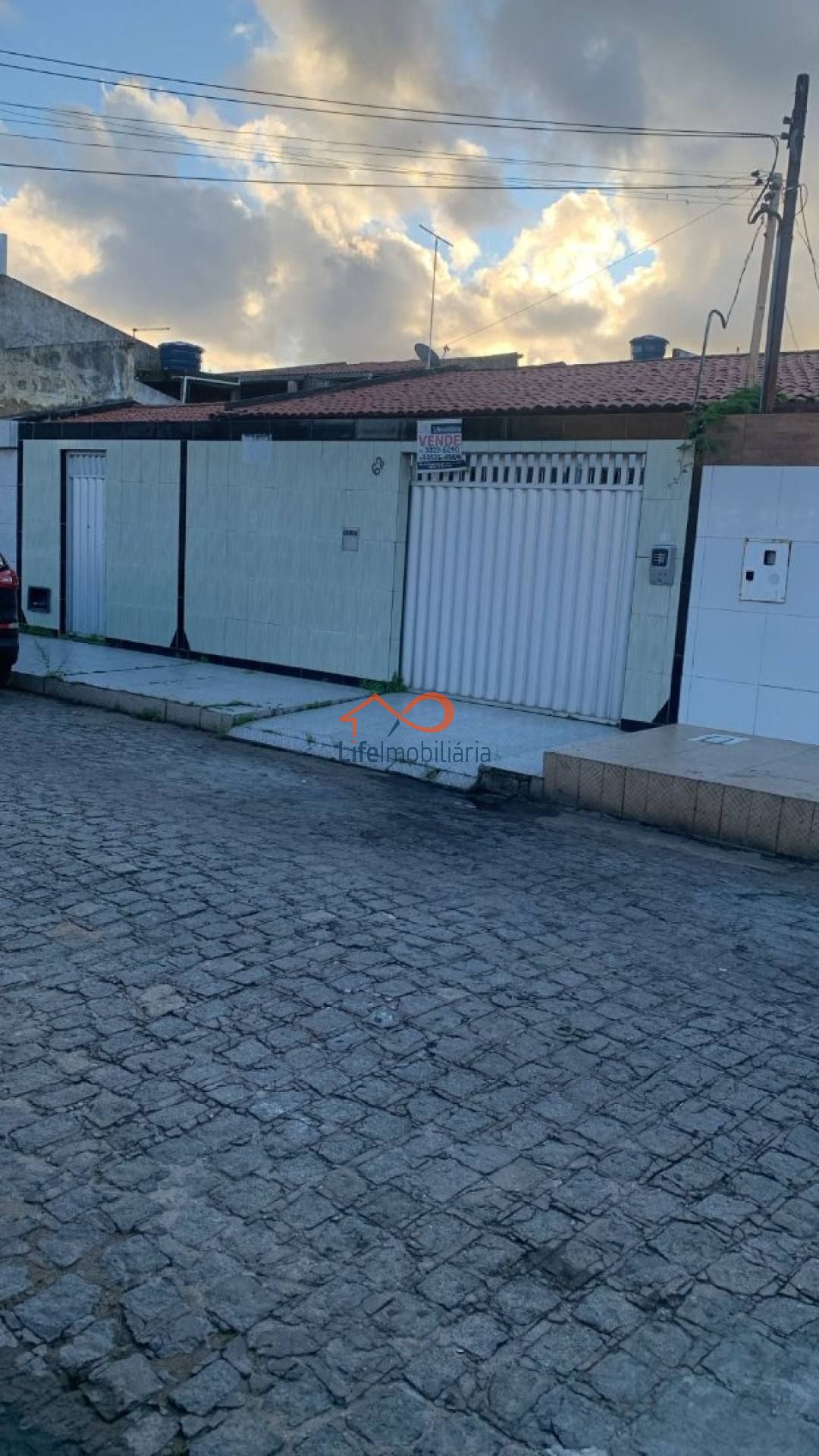 Casa com 3/4 e Garagem Para Até 02 Carros à Venda no Bairro São Conrado - Orlando Dantas