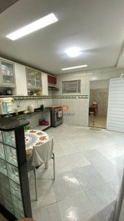 Casa à venda com 5/4 na Palestina