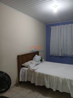 Casa à venda com 5/4 na Palestina