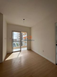 Apartamento à Venda no Condomínio Residencial Jardim de Aruana