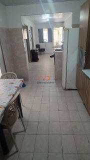 Casa à venda no Fernando Collor Com 4/4, 2WC e Garagem.