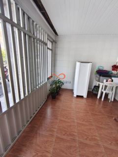 Casa à Venda com 2 Dormitórios no Bairro Industrial