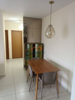 Apartamento Mobiliado no Condomínio Rebecca Milstein, 3º andar, 2 Dormitórios e Varanda Gourmet na Coroa do Meio