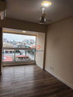 Apartamento Mobiliado no Condomínio Rebecca Milstein, 3º andar, 2 Dormitórios e Varanda Gourmet na Coroa do Meio