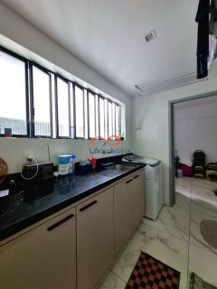 Apartamento à Venda no Condomínio Costa Esmeralda, Com 3 Quartos Sendo 1 Suíte no bairro Grageru.