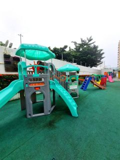 Apartamento à Venda no Condomínio Costa Esmeralda, Com 3 Quartos Sendo 1 Suíte no bairro Grageru.