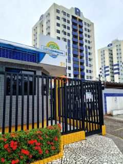 Apartamento à Venda no Condomínio Costa Esmeralda, Com 3 Quartos Sendo 1 Suíte no bairro Grageru.