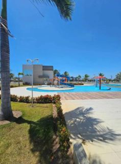 Casa em Condondomínio Fechado à Venda no Condomínio Costa Paradiso Com 3/4, 04 Vagas de Garagem - Barra dos Coqueiros