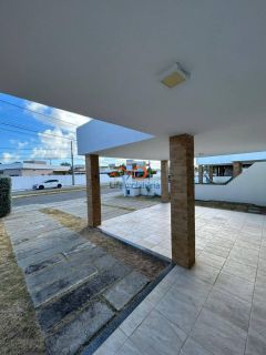 Casa em Condondomínio Fechado à Venda no Condomínio Costa Paradiso Com 3/4, 04 Vagas de Garagem - Barra dos Coqueiros