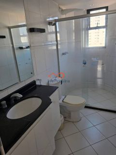 Fantástico Apartamento à Venda no Edifícil Mansão dos Jardins - 03 Andar, 02 Vagas de Garagem, 04 Quartos Sendo 02 Suítes no Bairro Grageru