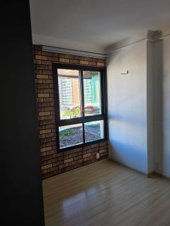 Fantástico Apartamento à Venda no Edifícil Mansão dos Jardins - 03 Andar, 02 Vagas de Garagem, 04 Quartos Sendo 02 Suítes no Bairro Grageru