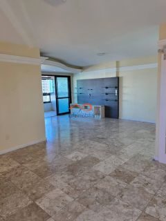 Fantástico Apartamento à Venda no Edifícil Mansão dos Jardins - 03 Andar, 02 Vagas de Garagem, 04 Quartos Sendo 02 Suítes no Bairro Grageru
