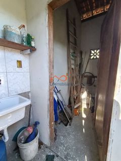 Casa à venda com 2/4 em Pirambu